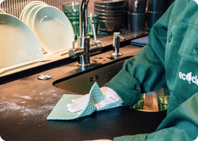 Kitchen Deep Cleaning Services
