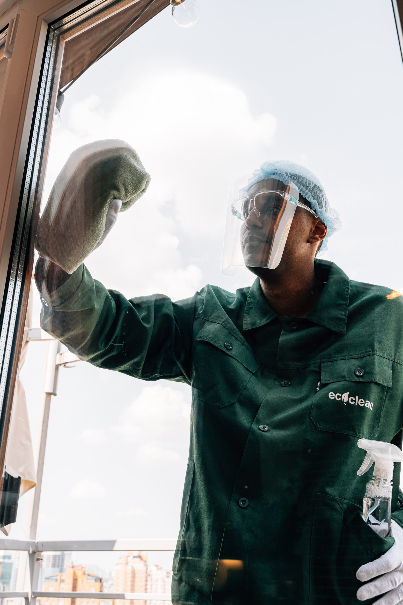 Window Cleaning Services in Dubai